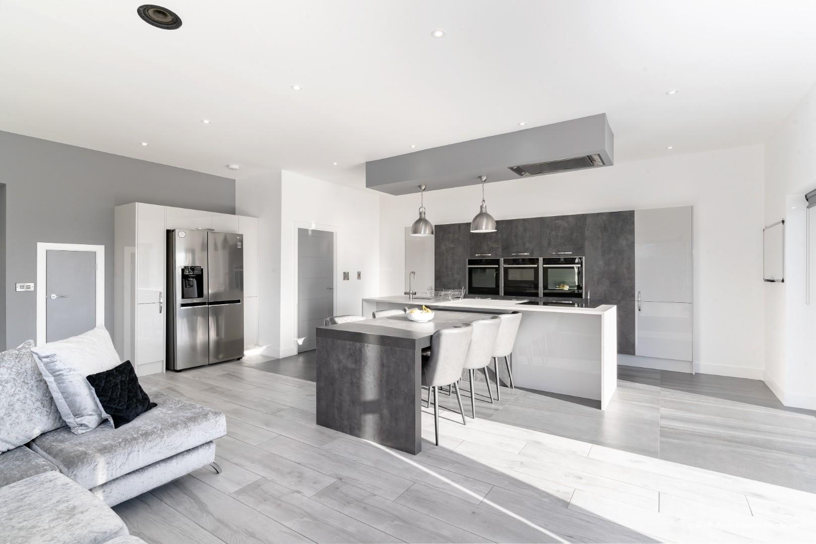 Porthkerry Road, Rhoose, Vale of Glamorgan, CF62 3HD